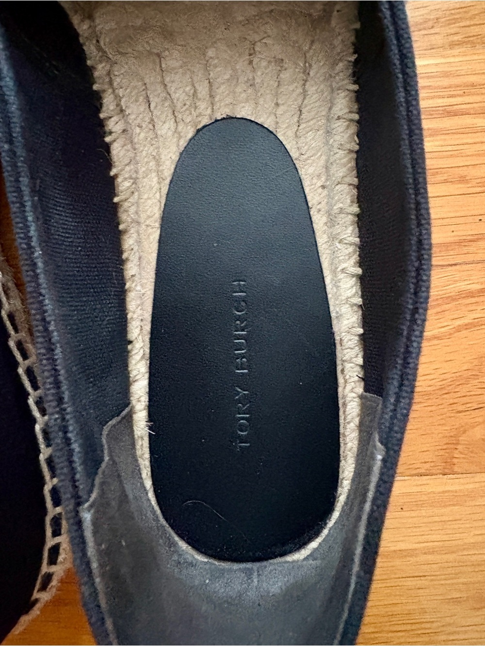 Once worn / like new Tory Burch espadrilles size 7 - Picture 4 of 7